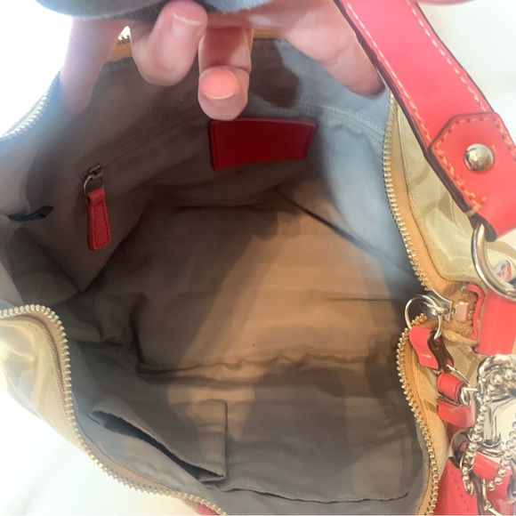 EUC. Vintage Coach berry pink & khaki in signature Coach pattern. - Picture 9 of 16